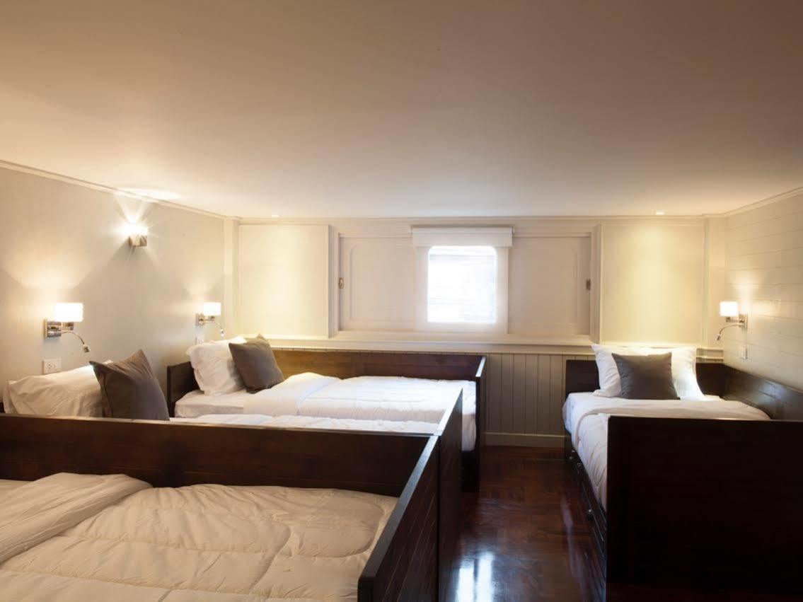 Golden Mountain Hostel Bangkok Kültér fotó