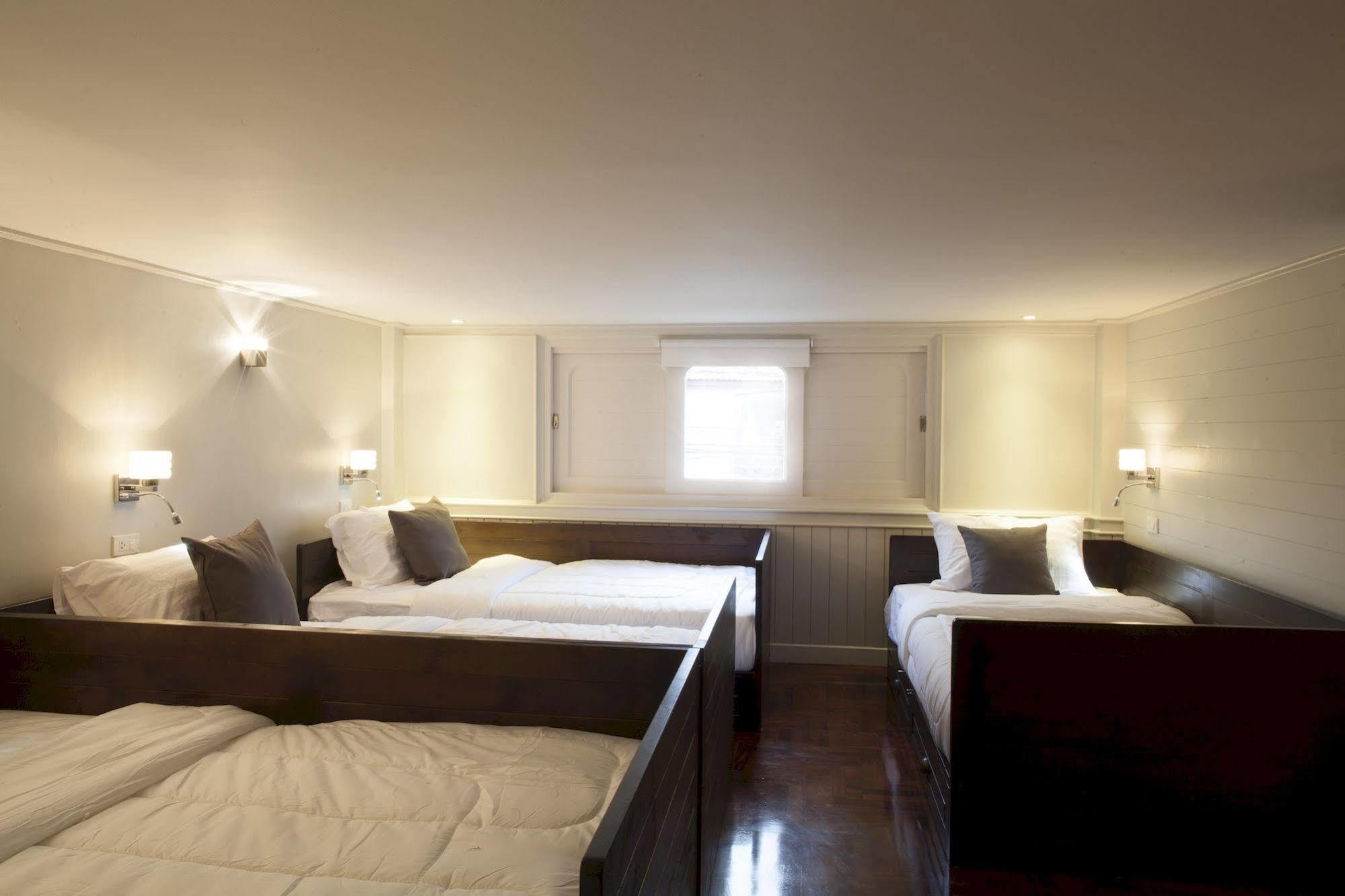 Golden Mountain Hostel Bangkok Kültér fotó