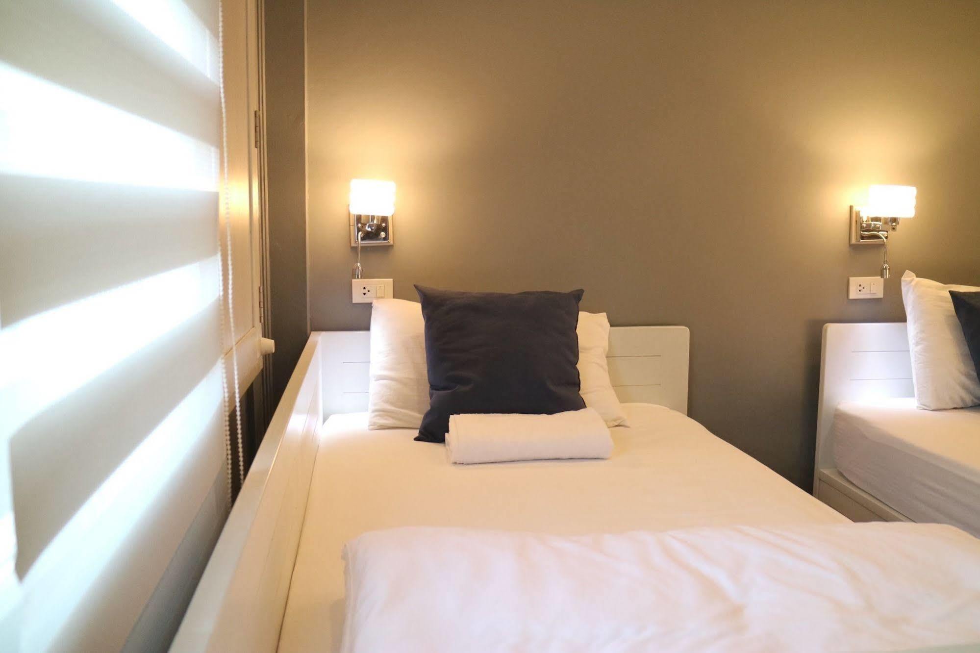 Golden Mountain Hostel Bangkok Kültér fotó