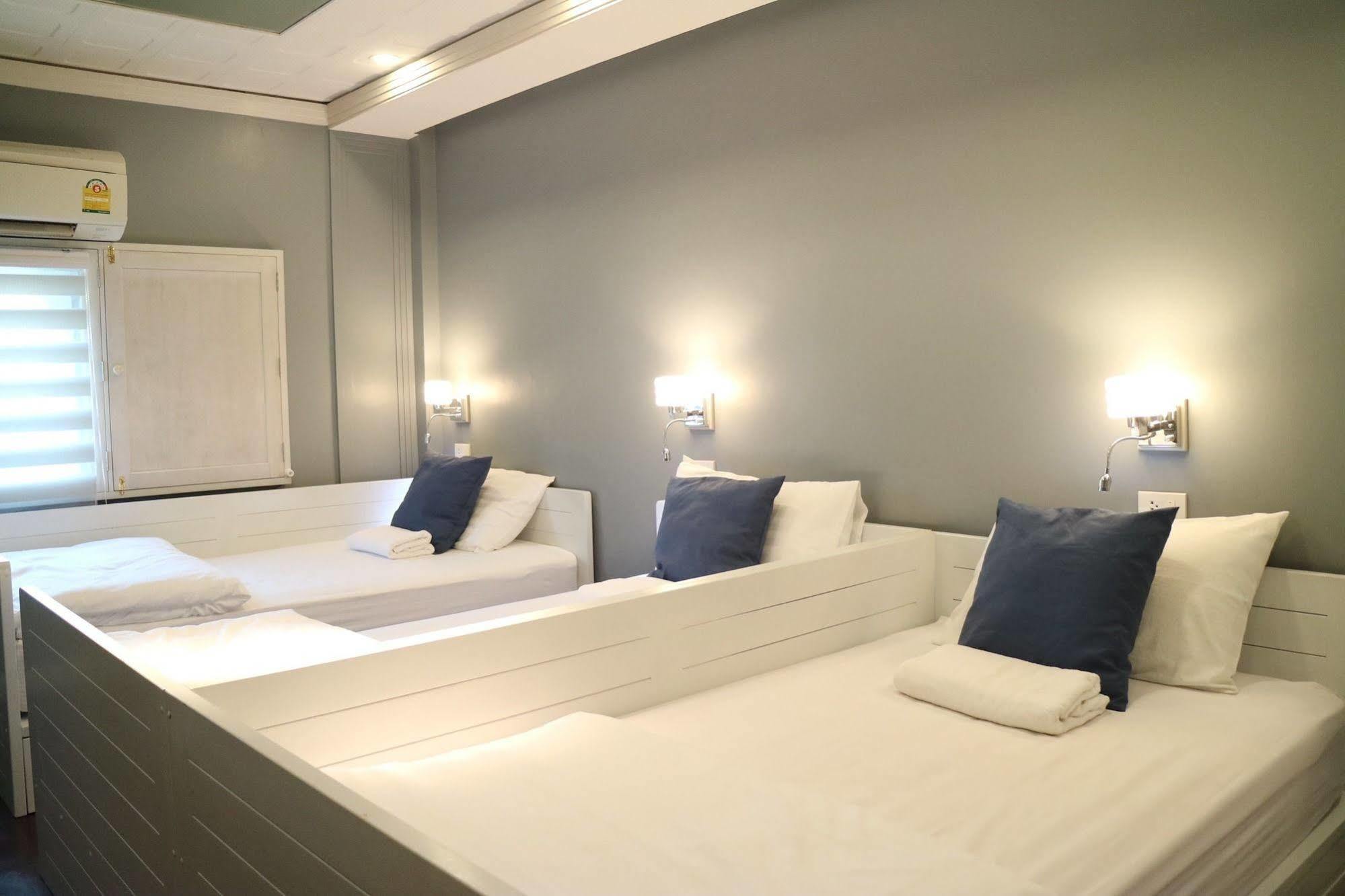 Golden Mountain Hostel Bangkok Kültér fotó
